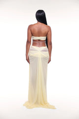 robe longue en résille transparente